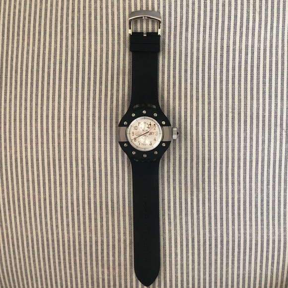 Invicta S1 Rally Model 10000 - Picture 3 of 5